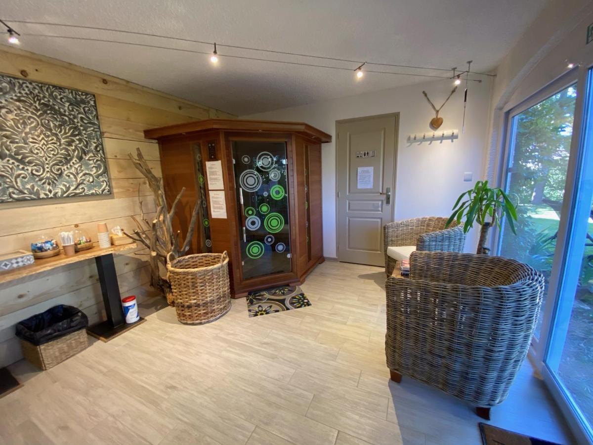 Bed and Breakfast Le Jardin De Celina Valensole Exterior foto