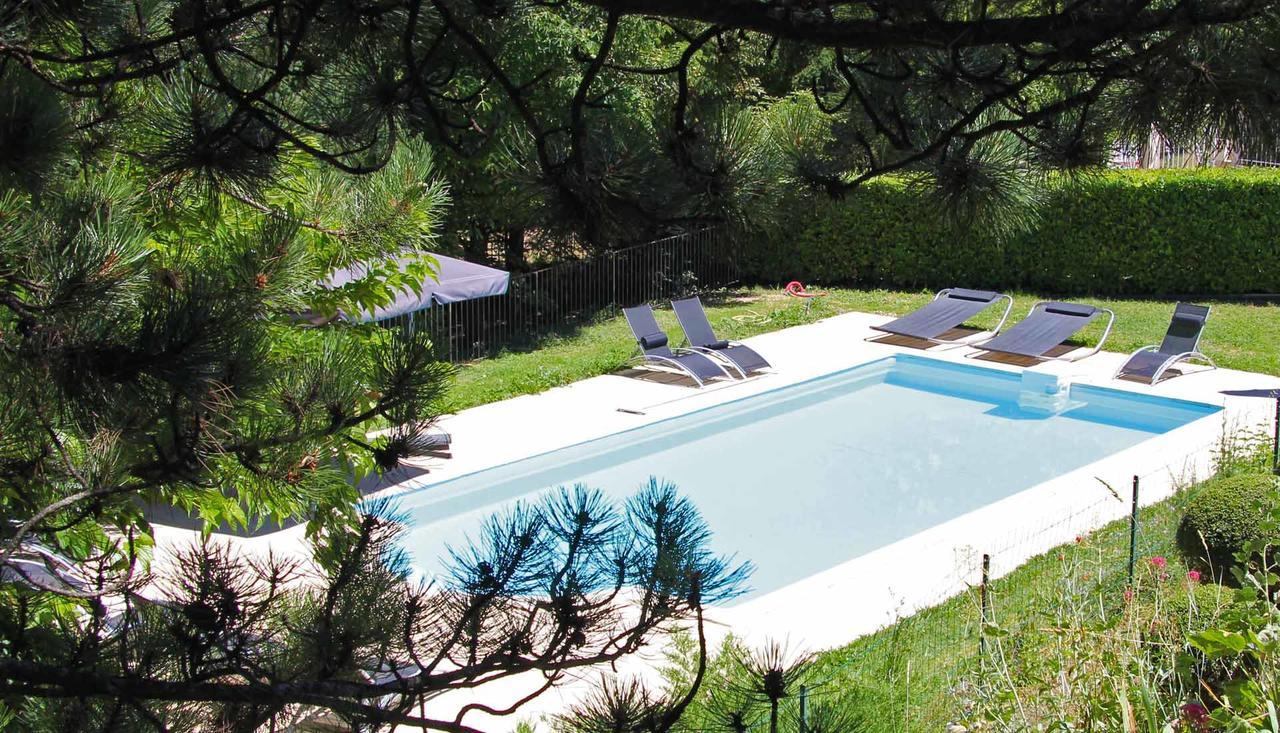 Bed and Breakfast Le Jardin De Celina Valensole Exterior foto