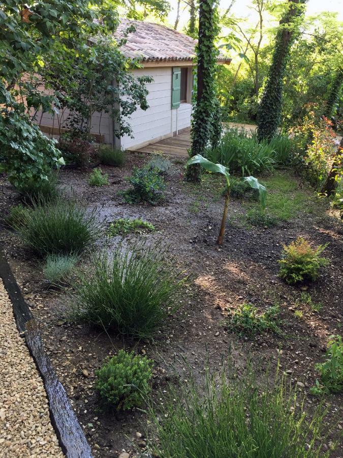Bed and Breakfast Le Jardin De Celina Valensole Exterior foto